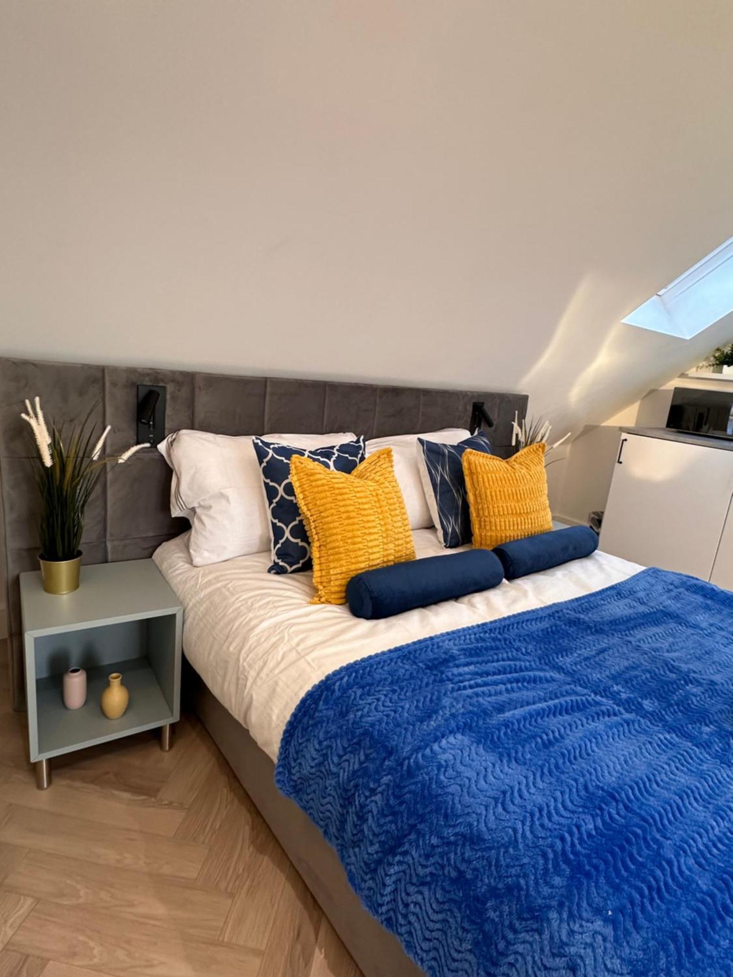 R5 - Luxury Private Ensuite Self-Contained Room - Newly Renovated Halesowen Exterior foto