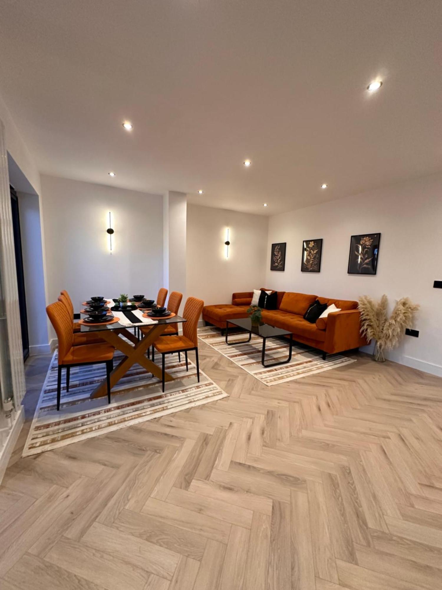 R5 - Luxury Private Ensuite Self-Contained Room - Newly Renovated Halesowen Exterior foto